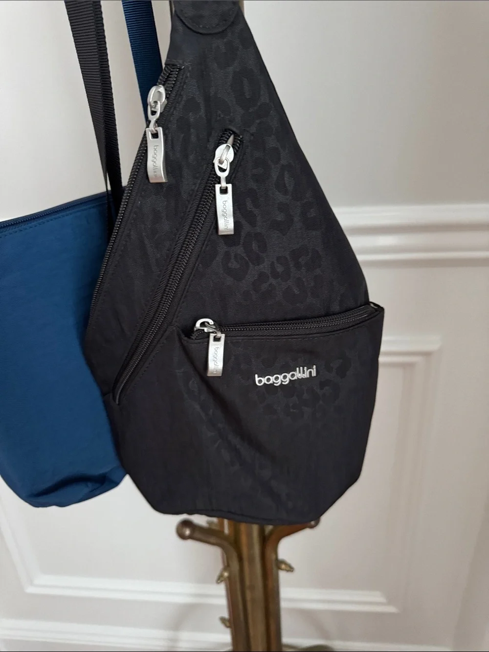 Baggallini Navy and Black Crossbody Duo with Multiple Zips - Picture 3 of 7